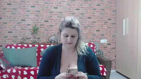 Elisa online show from 03-04-25, 08:46