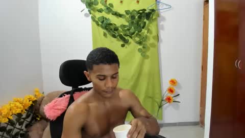 Ethan  online show from 12-27-24, 03:09