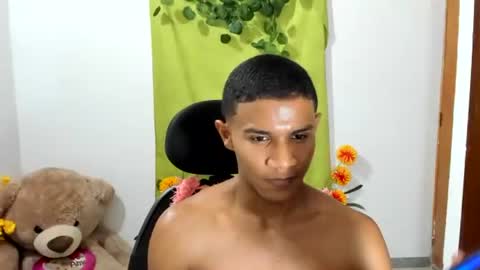 Ethan  online show from 03-06-25, 04:41