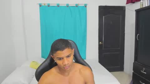 Ethan  online show from 09-08-25, 11:48