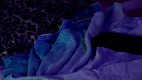 cosdaddy online show from 09-17-25, 07:04