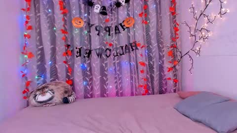 Alice online show from 11-08-25, 07:01