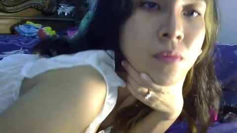 Liz Gwyneth Charlota online show from 02-15-25, 04:12