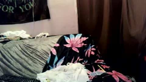 Alaskawildcouple online show from 02-05-25, 01:00