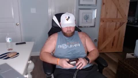 Snapshot of countrystrong53 chatting on 02-11-25, 05:07 countrystrong35 online show from 02-11-25, 05:07