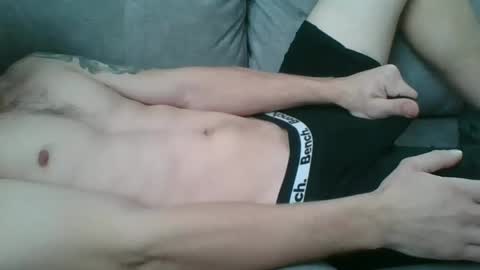 Kylenaughtybi89 online show from 01-07-25, 03:44