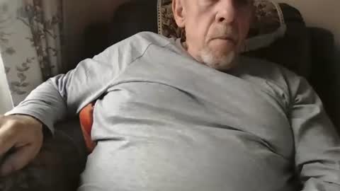 Snapshot of courieral1 chatting on 09-28-25, 09:25 courieral1 online show from 09-28-25, 09:25