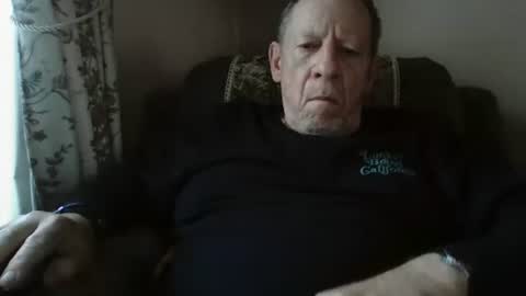 Snapshot of courieral1 chatting on 11-09-25, 07:50 courieral1 online show from 11-09-25, 07:50