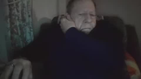 Snapshot of courieral1 chatting on 11-23-25, 07:19 courieral1 online show from 11-23-25, 07:19