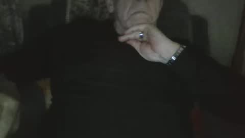 Snapshot of courieral1 chatting on 11-25-25, 06:24 courieral1 online show from 11-25-25, 06:24