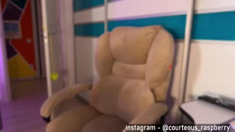 Rose Roys my  online show from 09-12-25, 10:48