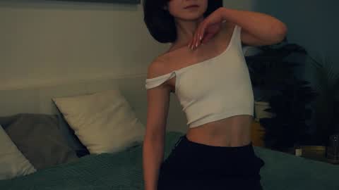 Snapshot of coventinaashfield chatting on 02-01-25, 10:37 Yui online show from 02-01-25, 10:37
