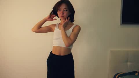 Snapshot of coventinaashfield chatting on 02-03-25, 10:58 Yui online show from 02-03-25, 10:58