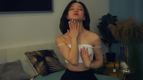 Snapshot of coventinaashfield chatting on 03-02-25, 12:32 Yui online show from 03-02-25, 12:32