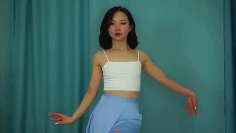 Snapshot of coventinaashfield chatting on 03-11-25, 10:51 Yui online show from 03-11-25, 10:51