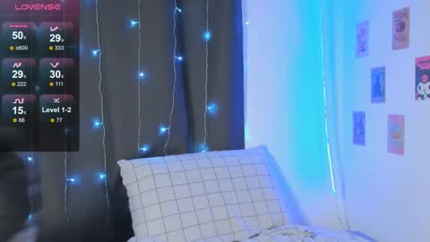 Snapshot of coy_amina_ chatting on 01-14-25, 11:10 Lilith online show from 01-14-25, 11:10