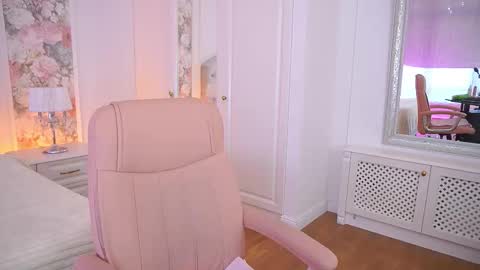 cozymell online show from 03-23-26, 02:10