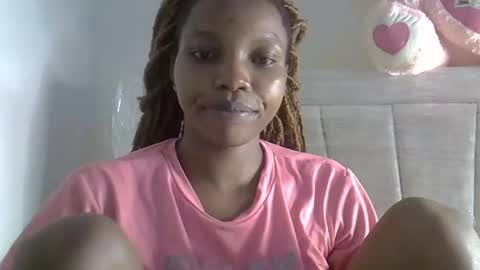 Snapshot of craizybitch chatting on 02-23-25, 06:34 craizybitch online show from 02-23-25, 06:34