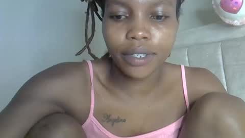 Snapshot of craizybitch chatting on 03-05-25, 09:38 craizybitch online show from 03-05-25, 09:38