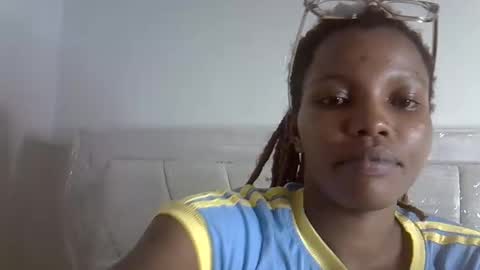 Snapshot of craizybitch chatting on 03-09-25, 04:00 craizybitch online show from 03-09-25, 04:00