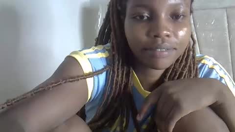 Snapshot of craizybitch chatting on 03-10-25, 10:04 craizybitch online show from 03-10-25, 10:04