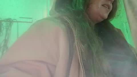 Snapshot of crazy7red chatting on 11-26-25, 09:43 Crazy7red online show from 11-26-25, 09:43