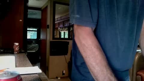 Snapshot of crazyanimal_ chatting on 09-21-25, 01:35 Crazyanimal online show from 09-21-25, 01:35