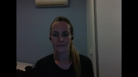 Anny online show from 09-11-25, 11:05