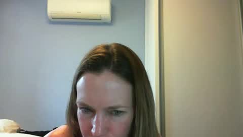 Anny online show from 09-21-25, 06:42