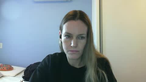 Anny online show from 10-09-25, 10:57