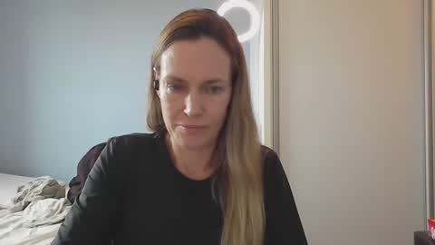 Anny online show from 11-20-25, 10:48