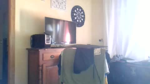 crazyboy44412345 online show from 10-01-25, 12:33