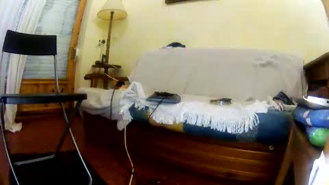 crazyboy44412345 online show from 10-08-25, 09:23