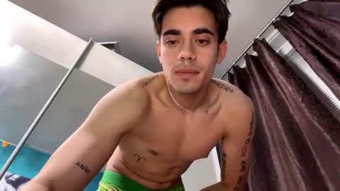 Snapshot of crazydickboy3 chatting on 02-12-25, 11:18 crazydickboy3 online show from 02-12-25, 11:18