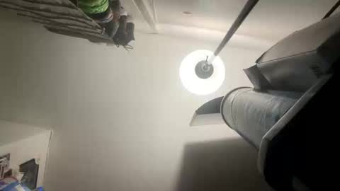 Snapshot of crazydill28 chatting on 09-12-25, 04:07 crazydill28 online show from 09-12-25, 04:07