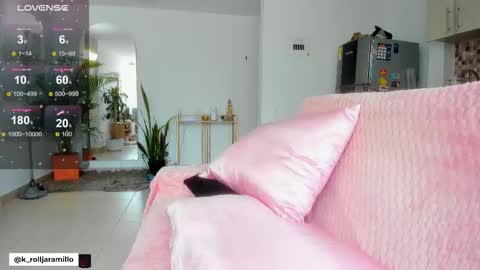 Snapshot of crazydollforsex chatting on 10-30-25, 01:56 crazydollforsex online show from 10-30-25, 01:56