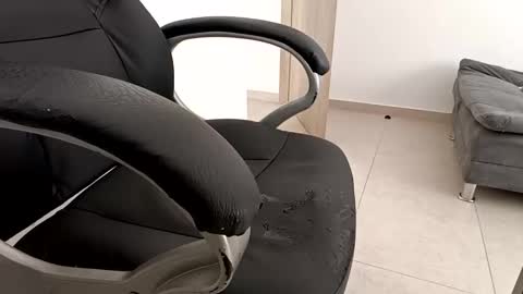 Snapshot of crazylive5 chatting on 12-03-24, 02:27 crazylive5 online show from 12-03-24, 02:27