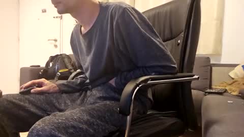 crazymen0101 online show from 12-08-24, 07:32