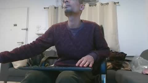 crazymen0101 online show from 12-12-24, 09:19