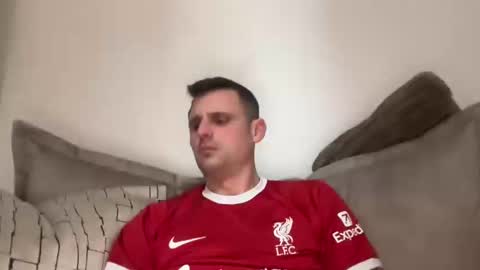 Nicky online show from 02-12-25, 10:26