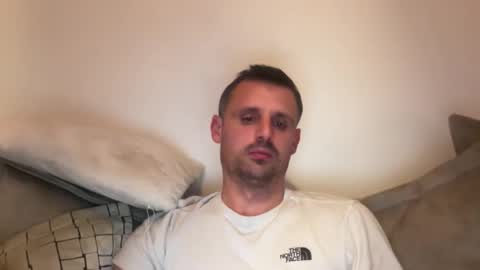 Nicky online show from 12-16-25, 01:38