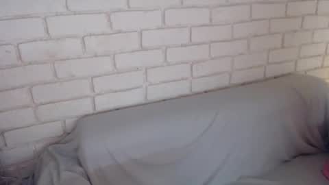 Snapshot of crazyy_girl_ chatting on 12-19-25, 06:04 Crazyy Girl online show from 12-19-25, 06:04