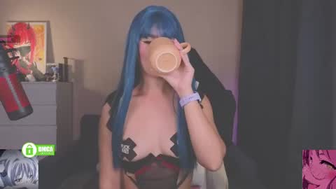 Snapshot of creammeow chatting on 07-23-26, 02:31 Alina online show from 07-23-26, 02:31
