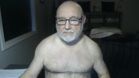 Creamormilk online show from 12-19-25, 09:55