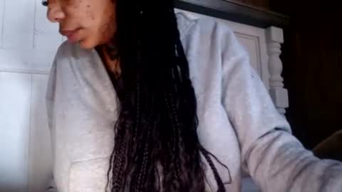 CreamyExotica online show from 01-08-25, 09:01