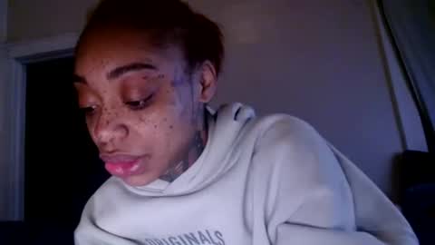 CreamyExotica online show from 02-21-25, 10:50