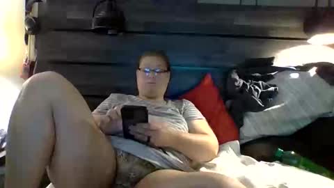 Heather online show from 11-05-25, 01:11