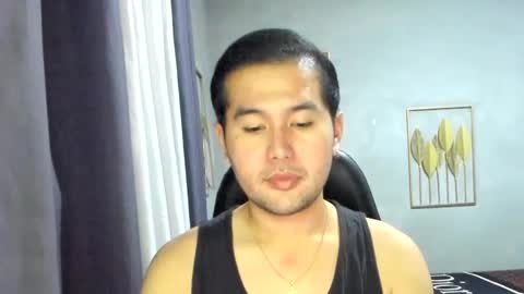 Snapshot of creamynow chatting on 12-04-24, 09:51 BareCreamyCum online show from 12-04-24, 09:51