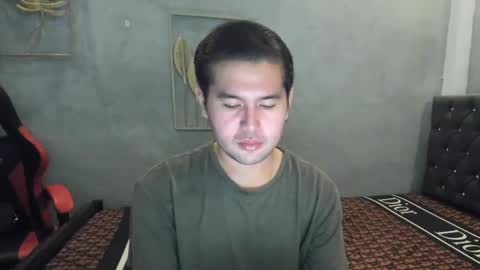 Snapshot of creamynow chatting on 12-11-24, 01:39 BareCreamyCum online show from 12-11-24, 01:39