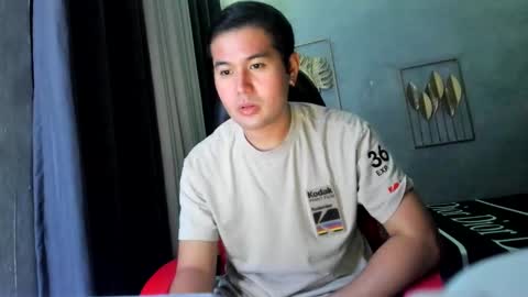 Snapshot of creamynow chatting on 12-24-24, 12:22 BareCreamyCum online show from 12-24-24, 12:22